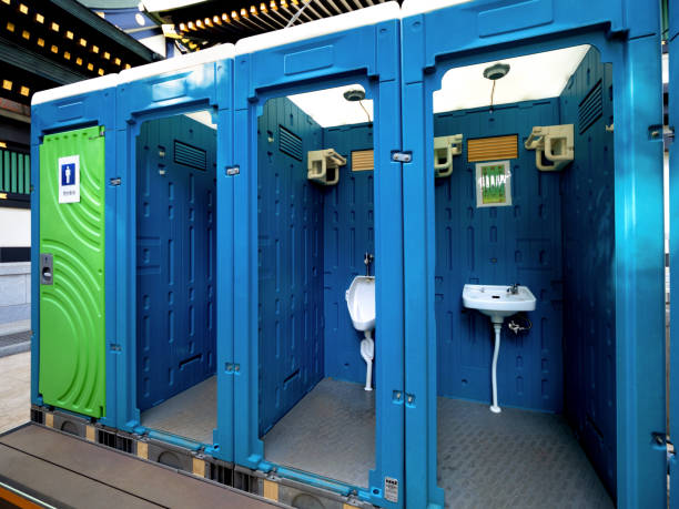 Best Local porta potty services  in East Dubuque, IL